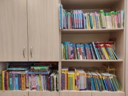 Методическая, учебная и детская литература находится в методическом кабинете.